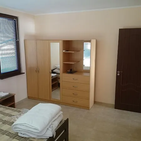 Guest Houses Argirovi