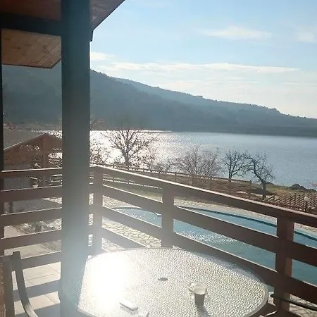 Guest Houses Argirovi * Otets-Paisievo